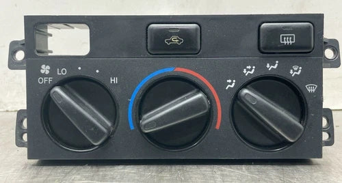 Toyota Camry LE HVAC Control Component (2001) – Genuine OEM