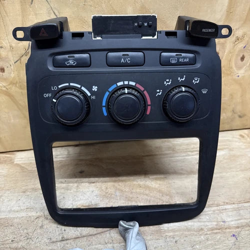 2004-07 Toyota Highlander Manual A/C Climate Control – Genuine OEM