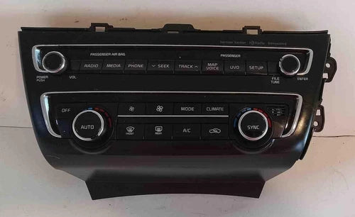 Kia Optima Auto Temperature Control (W/OUT Screen) Id 97250A8250 Used (2017) – Genuine OEM