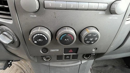 Nissan TITAN HVAC Climate Control (2006) – Genuine OEM