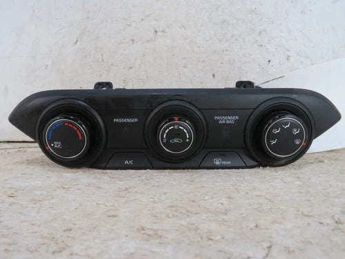 Kia Forte Front Manual HVAC Climate Control Canada (2022–2024) – Genuine OEM