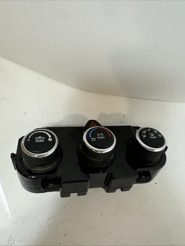 Dodge RAM 1500 A/C Climate Heater Temperature Control (2014) – Genuine OEM