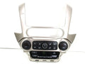 GMC Yukon Dash Mounted Dual Auto Temperature Sync Zone Control w/ Bezel (2015) – Genuine OEM