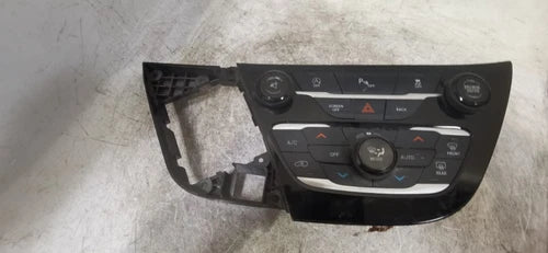 Chrysler Pacifica Heater A/C Air Temperature Control Panel (2017) – Genuine OEM