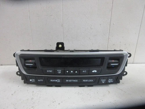 Honda Pilot Heat A/C Temperature Control Unit (2019–2020) – Genuine OEM