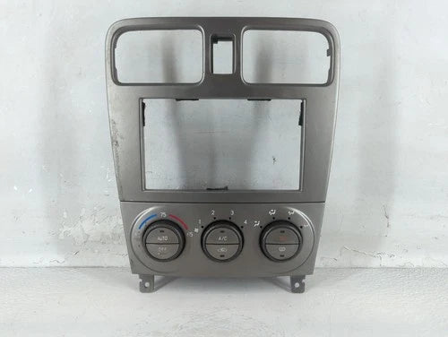 Subaru Forester HVAC Climate Control Temperature (2004) – Genuine OEM