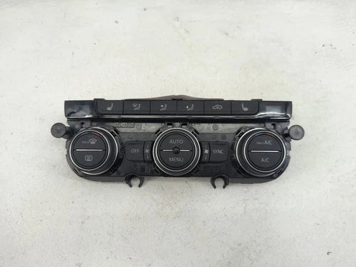 Volkswagen Jetta HVAC Climate Control Temperature (2019–2020) – Genuine OEM