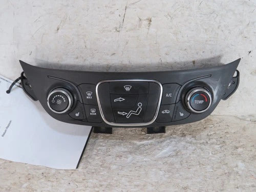Chevrolet Equinox Front HVAC Climate Control (2018–2023) – Genuine OEM