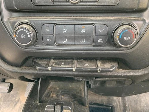 Climate Control Heat/ACTemperature Control With Rear Defrost Opt C49 15 – HVAC Replacement Part