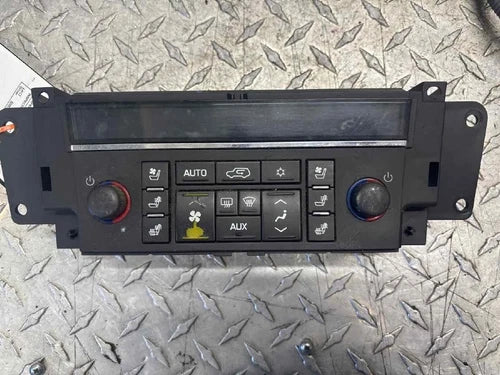 Cadillac Escalade Dash Mounted HVAC Climate Control Unit (2007–2009) – Genuine OEM