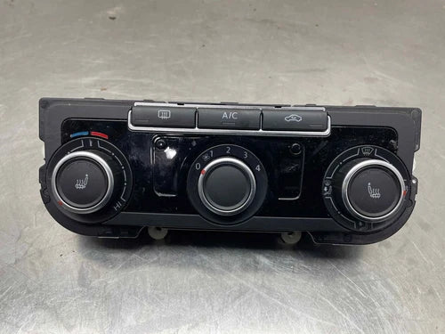 VW Golf Heater A/C Climate Control Dual Zone (2014) – Genuine OEM