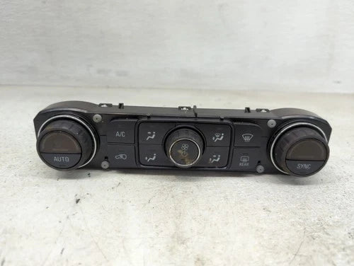 GMC Sierra 1500 A/C Heater Rear Climate Control Temperature (2017–2019) – Genuine OEM