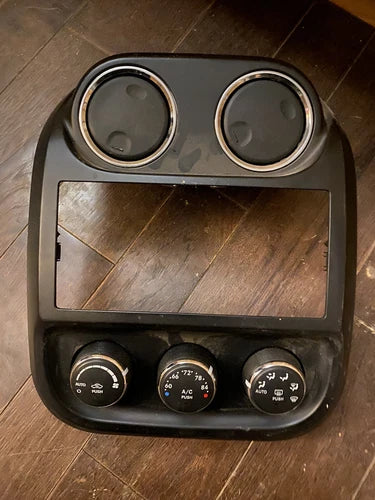Jeep Patriot Heater Climate Control Unit W/ Bezel (2010–2017) – Genuine OEM