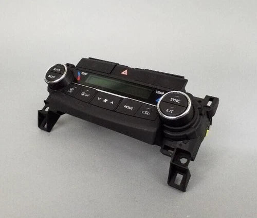 Toyota Camry A/C Heater AT Climate Control Temperature Assembly (2015–2017) – Genuine OEM