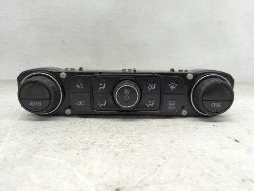 GMC Sierra 1500 A/C Heater Rear Climate Control Temperature (2014–2016) – Genuine OEM