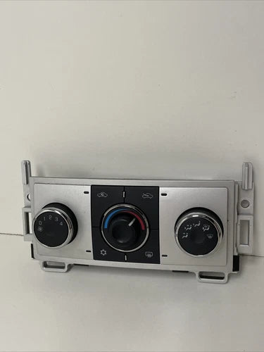 Chevrolet Malibu HVAC Climate Control Temperature (2012) – Genuine OEM