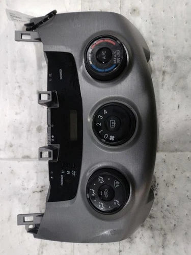 Toyota RAV4 HVAC Climate Control Manual Temperature (2006–2012) – Genuine OEM