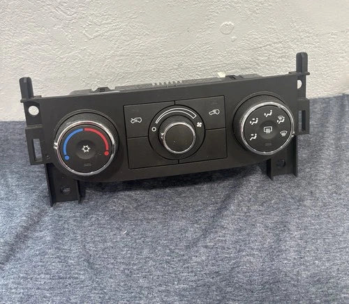 Chevrolet Hhr HVAC Climate Control Temperature Unit (2006–2011) – Genuine OEM