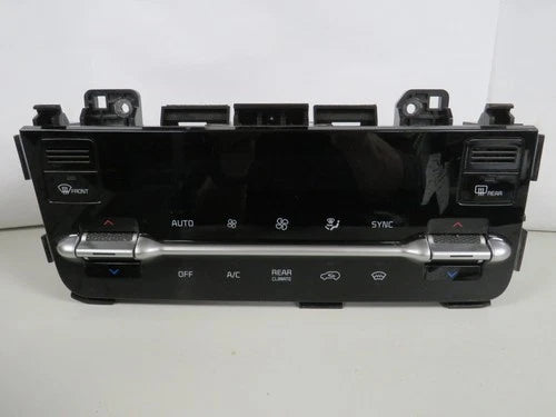 Kia Carnival Front Automatic HVAC Climate Control Canada (2022–2024) – Genuine OEM