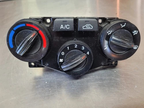 Kia Rio Front Dash HVAC Climate Control (2009–2009) – Genuine OEM