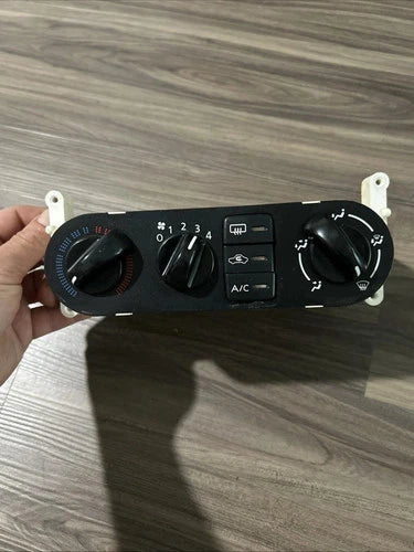 Nissan Sentra HVAC Climate Control (2000–2006) – Genuine OEM | Ref SKU-3838