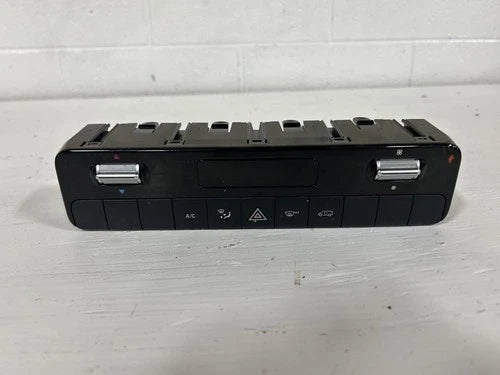 Mercedes-Benz SPRINTV25 Automatic Temperature Controller (2024) – Genuine OEM