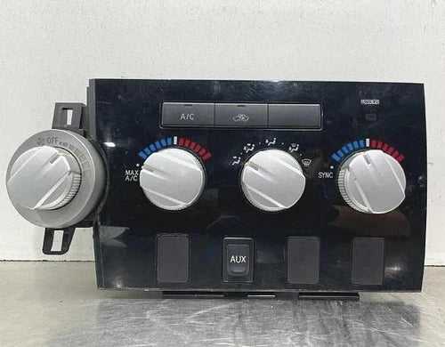 Toyota Tundra HVAC Climate Control Temperature Module (2007–2009) – Genuine OEM