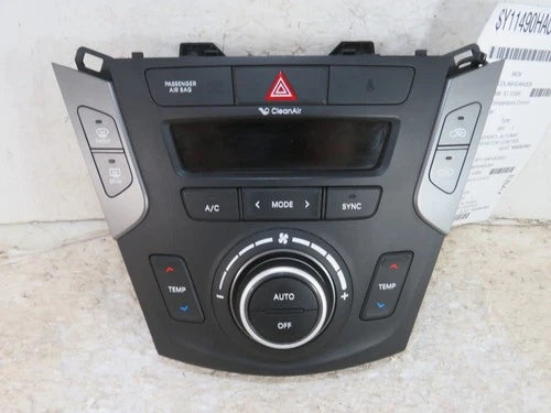 Hyundai Santa Fe Front Automatic HVAC Climate Control Canada (2017–2018) – Genuine OEM