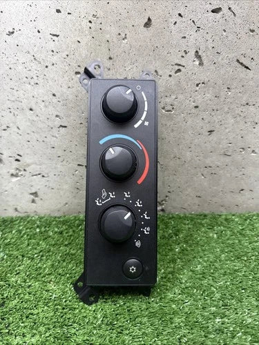 Dodge RAM and Dakota A/C HVAC Climate Control Switch Dash Module (2006–2007) – Genuine OEM
