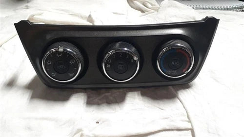 Toyota Rav4 HVAC Climate Control Unit (2013–2018) – Genuine OEM