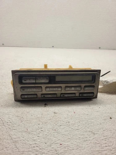 Toyota Sienna Temperature Control Front Control With A/C US Market 2001-2003 – Genuine OEM