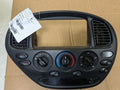 Toyota Tundra HVAC Climate Control w/Faceplate (2003–2006) – Genuine OEM