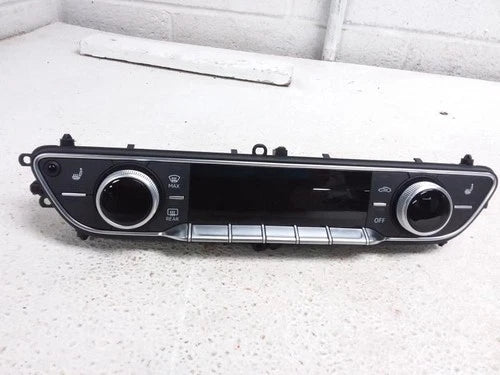 Audi RS5 Front Temperature Controller (2021) – Genuine OEM