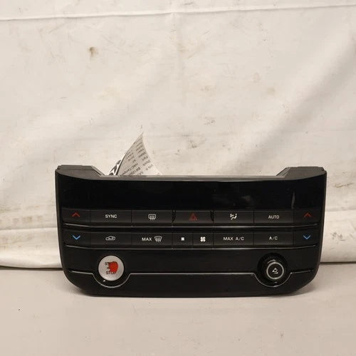 Jaguar XF Dash Mounted HVAC Climate Control Unit (2016–2017) – Genuine OEM