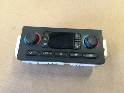 Cadillac ESCALADE Chevy GMC HVAC Climate Control (2003–2004) – Genuine OEM