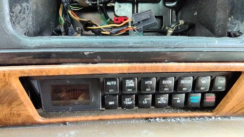 Buick Park Ave Temperature Control Module In Dash Heater A/C Head Unit (1991–1994) – Genuine OEM