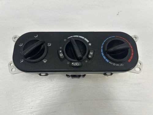 Jeep Wrangler HVAC Climate Control Heated Back Glass (2007–2010) – HVAC Replacement Part