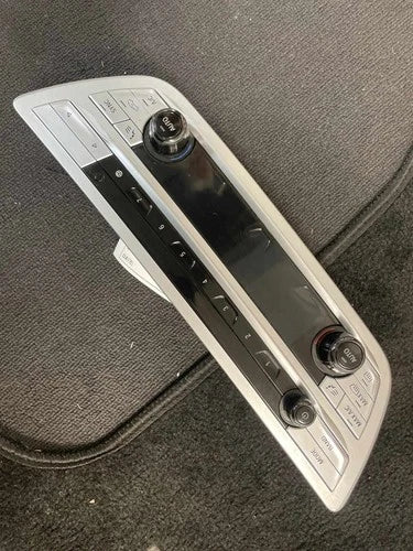 BMW 750 Xi HVAC Control Component (2020–2022) – Genuine OEM
