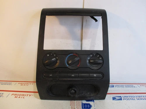 Ford F-150 HVAC Climate Control Temperature Fan Defroster A/C (2008) – HVAC Replacement Part