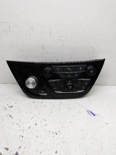 Chrysler Pacifica HVAC Control Component (2019) – Genuine OEM