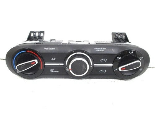 Kia Soul Manual HVAC Climate Control ID 97250K0BK0WK (2023–2024) – Genuine OEM