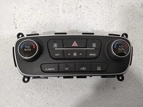 Kia Sorento HVAC Climate Control Unit (2014) – Genuine OEM
