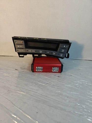 Toyota Prius HVAC Climate Control 75D726 LH (2013–2015) – Genuine OEM