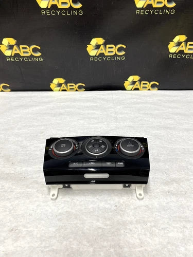 Mazda 3 Front Automatic Climate Control Assembly (2007–2009) – Genuine OEM