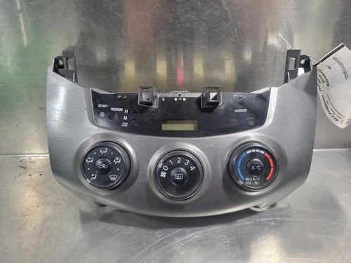 Toyota Rav4 A/C Heater Manual Climate Control Used (2006–2012) – HVAC Replacement Part