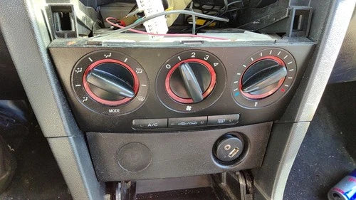 2004-06 Mazda 3 Temperature Control Module In Dash Heater A/C Head Unit – Genuine OEM