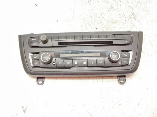 BMW 320i Temperature Control With Heated Front Seats (2012–2014) – Genuine OEM