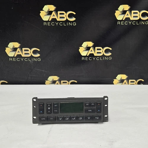 Lincoln Town Car Front Dash Climate Control Assembly (2003–2006) – Genuine OEM