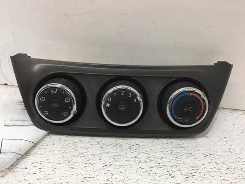 Toyota Rav4 HVAC Climate Control (2013–2018) – Genuine OEM