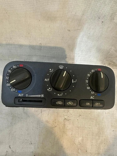 1998-99-2000 Volvo V70 S70 C70 Auto A/C Climate Heater Temperature Control – Genuine OEM